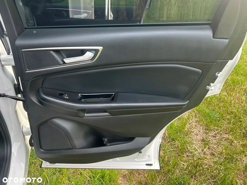 Ford Edge - 36