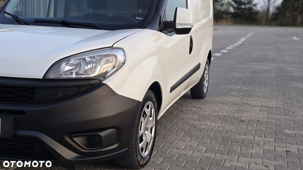 Fiat DOBLO MAXI LONG ❗❗SILNIK 1.6 / SKRZYNIA 6 BIEGÓW / CHŁODNIA-MROŹNIA +25 -25❗❗THERMO KING / ZABUDOWA LAMAR / DRZWI BOCZNE / GRZANIE / IZOTERMA / FULL OPCJA / KLIMATYZACJA / SALON POLSKA / JAK NOWY ❗❗ - 18