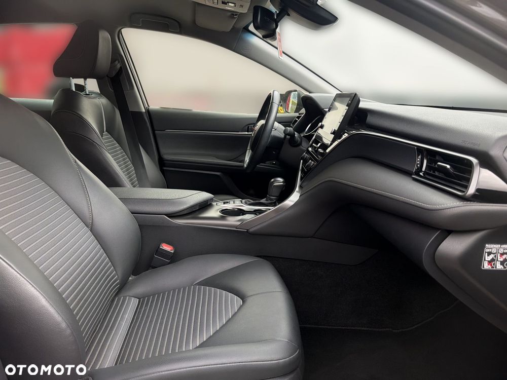 Toyota Camry 2.5 Hybrid Prestige CVT - 10