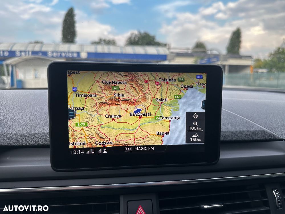 Audi A4 Avant 2.0 TDI ultra S tronic Sport - 12