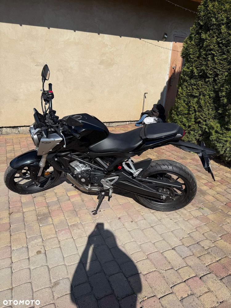 Honda CBF - 3