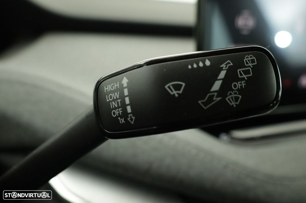 Skoda Enyaq iV 50 — fotografia 18