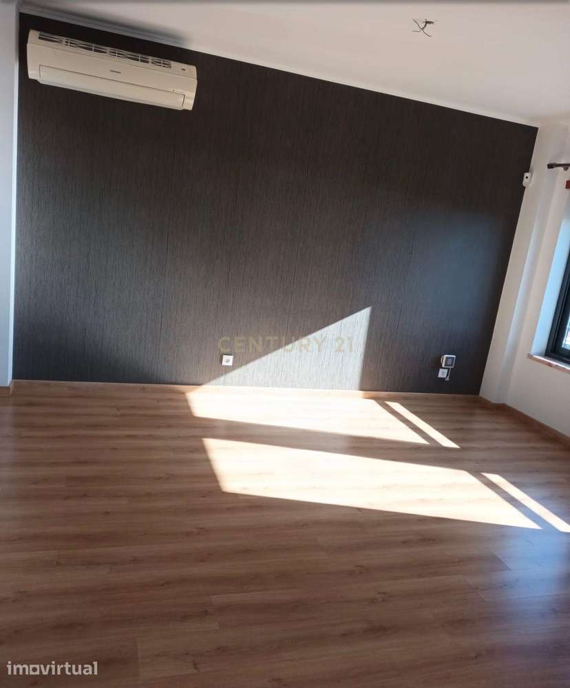 Apartamento Renovado em Marvila, Lisboa com Vista para o Lago - Grande imagem: 4/34