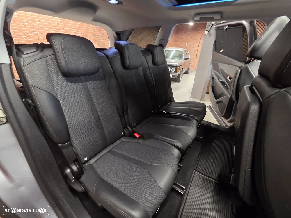 Peugeot 5008 BlueHDI 130 EAT8 Allure Pack - 8
