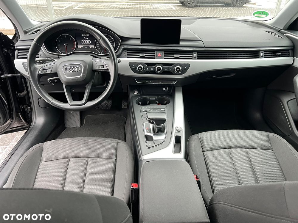 Audi A4 Avant 1.4 TFSI S tronic design - 12