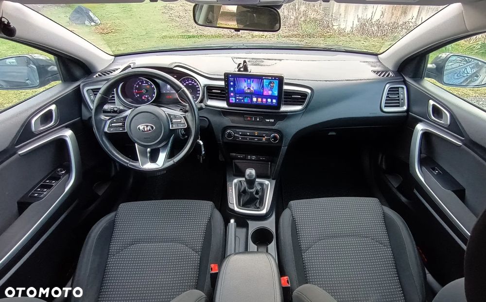 Kia Ceed 1.4 Attract - 15