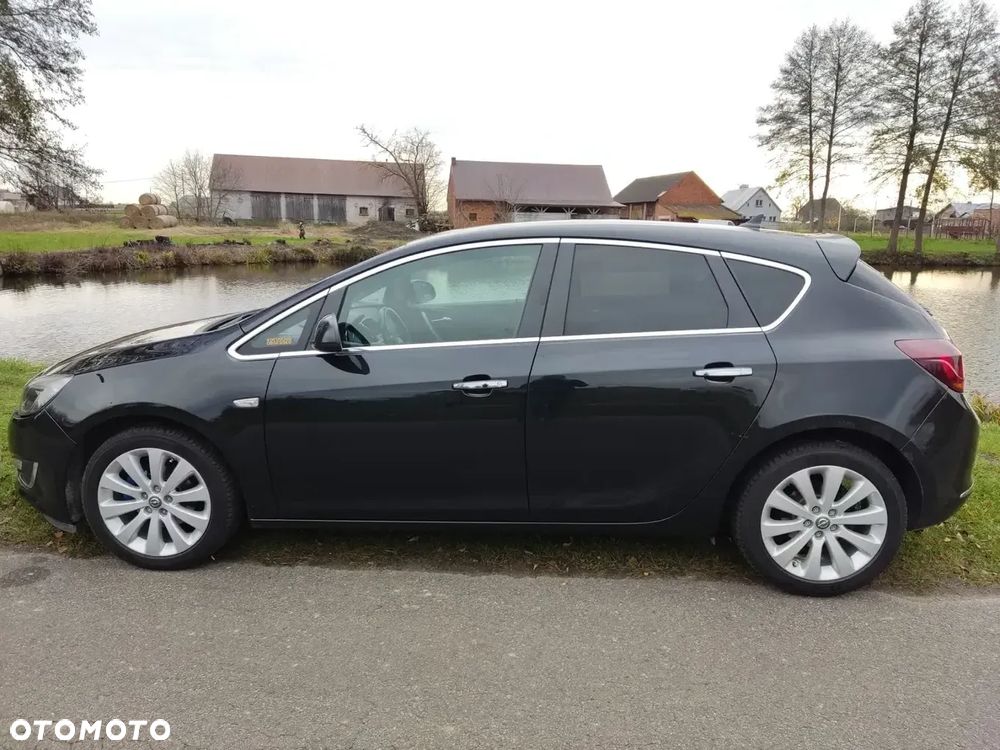 Opel Astra 1.4 Turbo Cosmo - 8