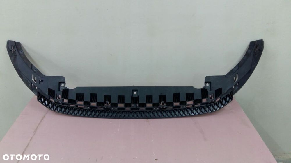 OSŁONA ZDERZAK DYFUZOR AUDI A3 8V SEDAN 8V5807233 - 1