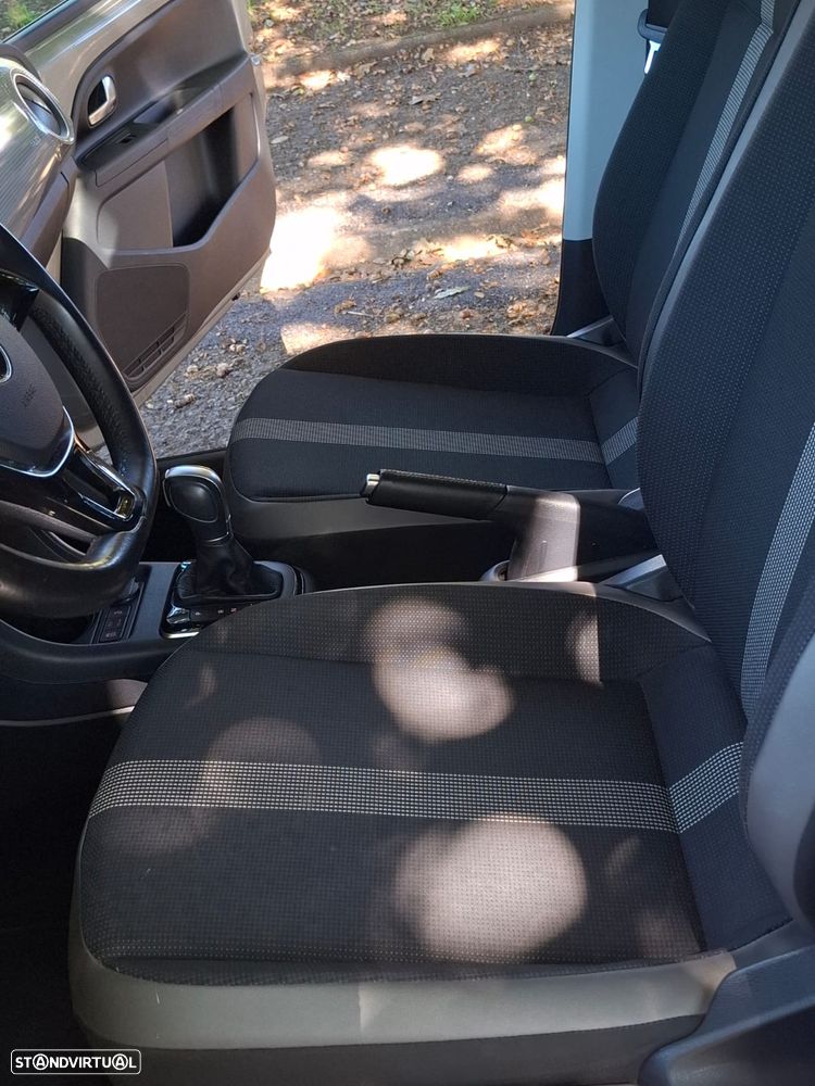 VW e-Up! - 11