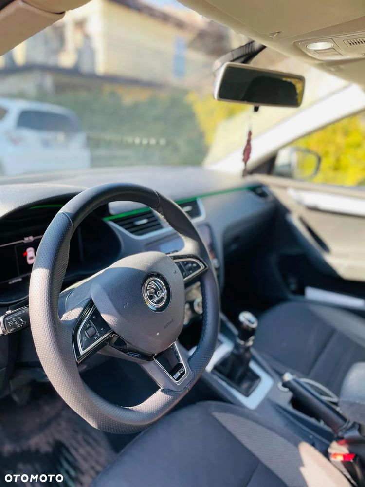 Skoda Octavia 1.4 TSI Ambition - 15