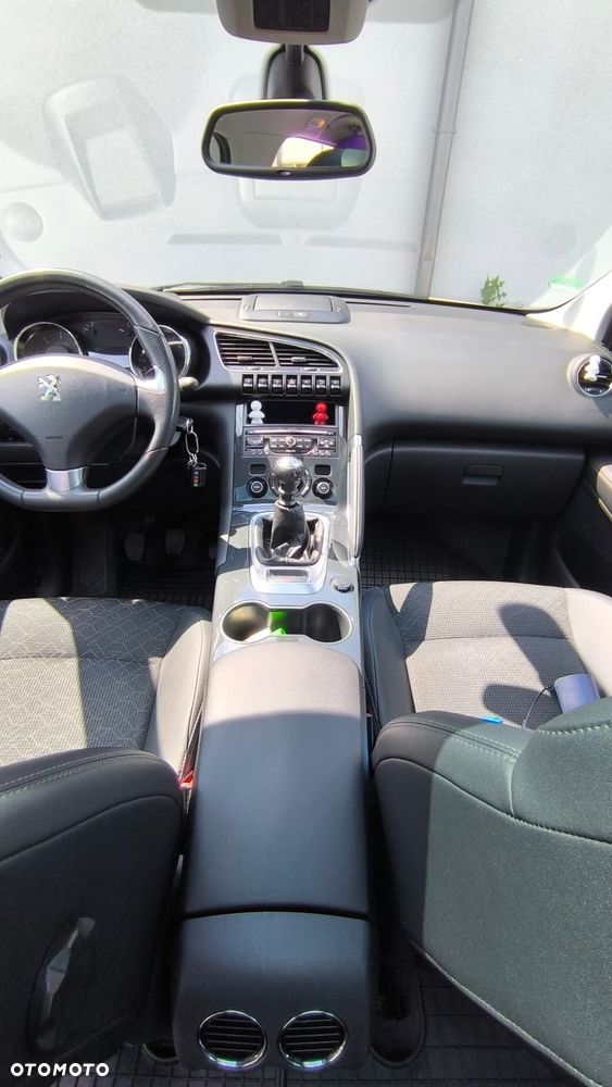 Peugeot 3008 2.0 HDi Allure - 15