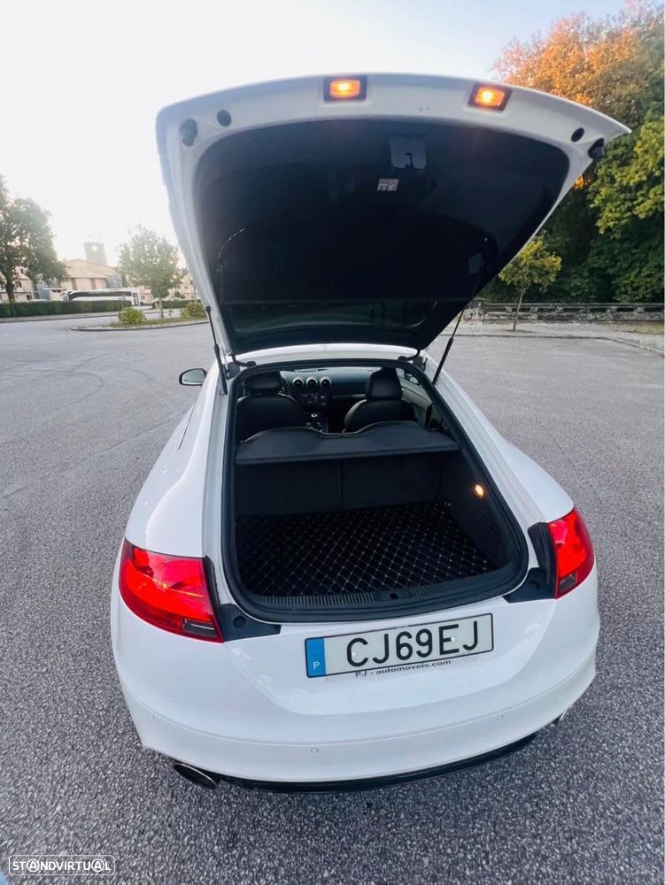 Audi TT Coupé - 4