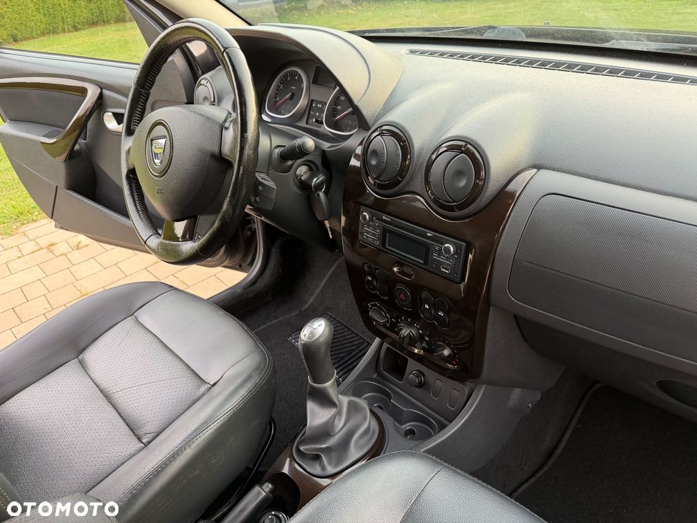 Dacia Duster 1.6 16V 4x2 Essentiel - 11