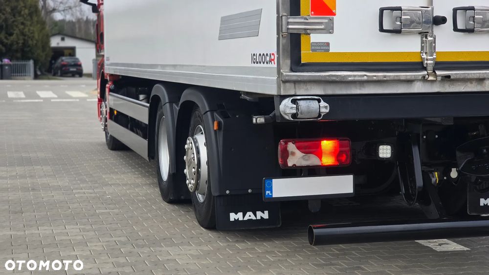 MAN TGX 26.420❗️❗️/ 6x2 / OŚ PODNOSZONA I SKRĘTNA / CHŁODNIA / ZABUDOWA IGLOOCAR 20 PALET / AGREGAT THERMOKING T-1000R / ELEKTRYK / AUTOMAT / 4 RYGLE / SALON POLSKA ❗️ - 26