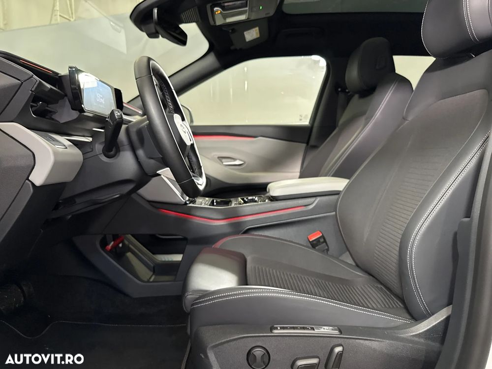 Ford Explorer - 25