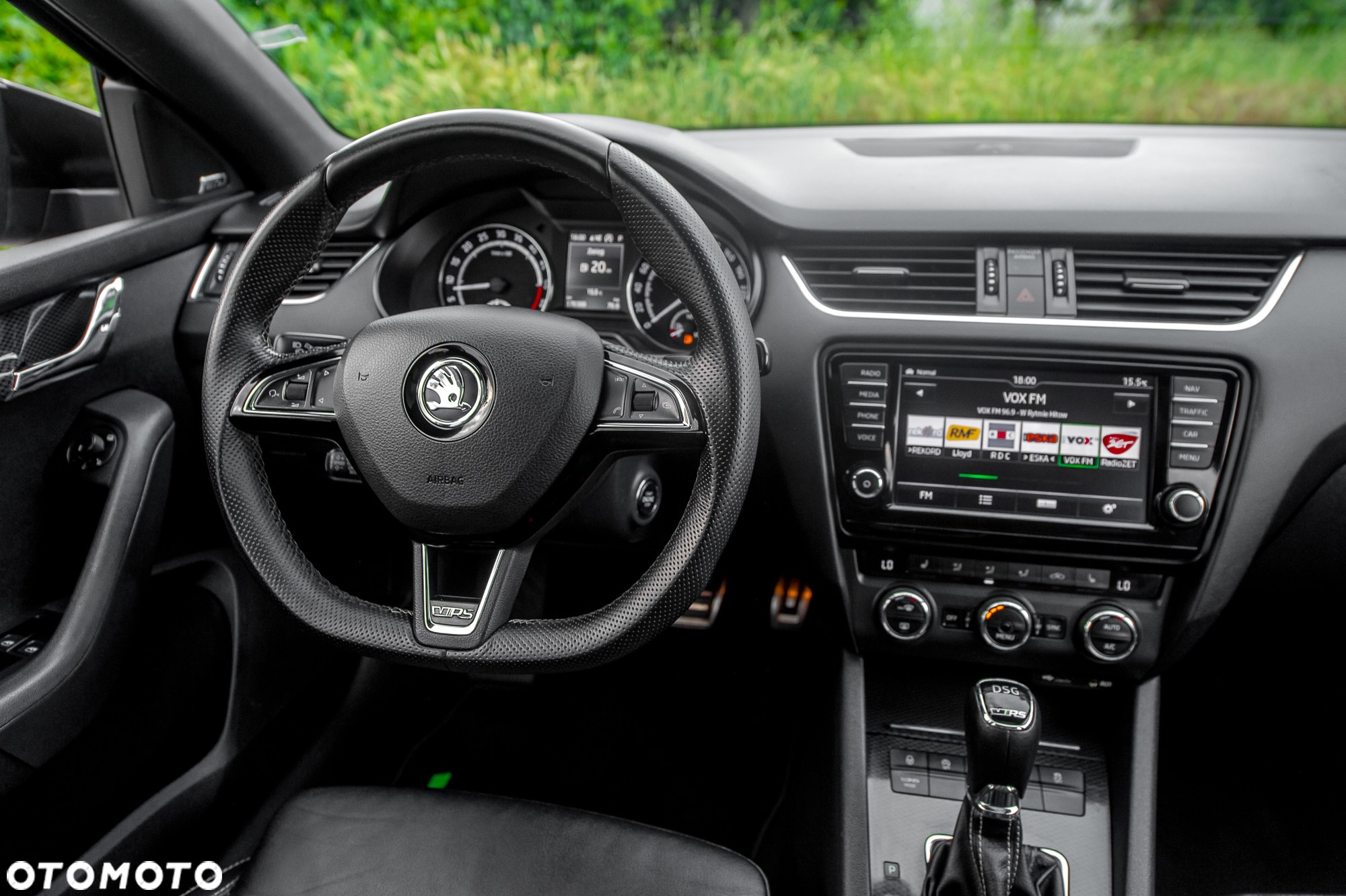 Skoda Octavia Combi 2.0 TDI 4x4 DSG RS - 29