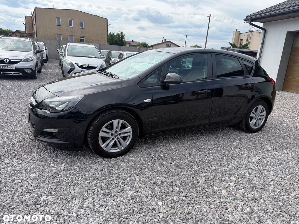 Opel Astra 1.4 T Cosmo - 30