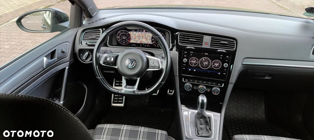 Volkswagen Golf GTD (BlueMotion Technology) DSG - 22