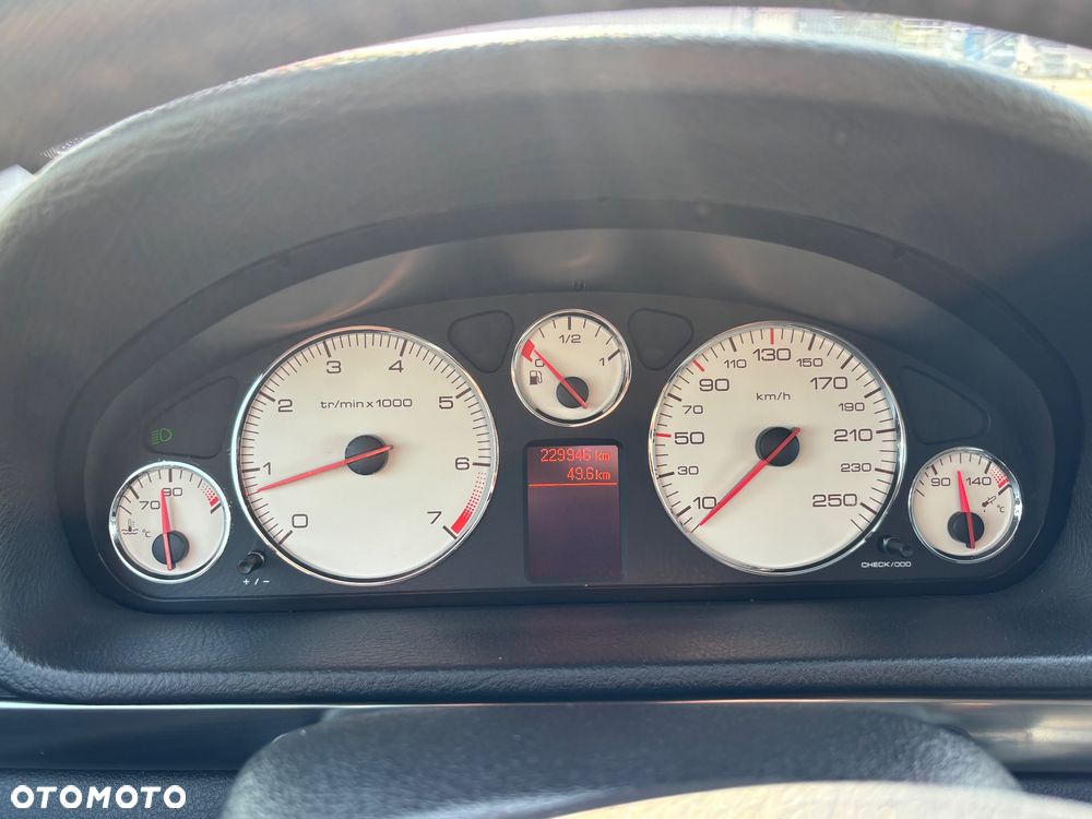Peugeot 407 2.0 Premium - 21