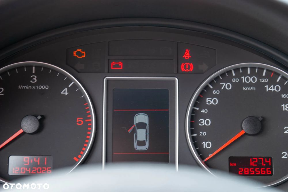Audi A4 Avant 2.0 TDI DPF Quattro - 27