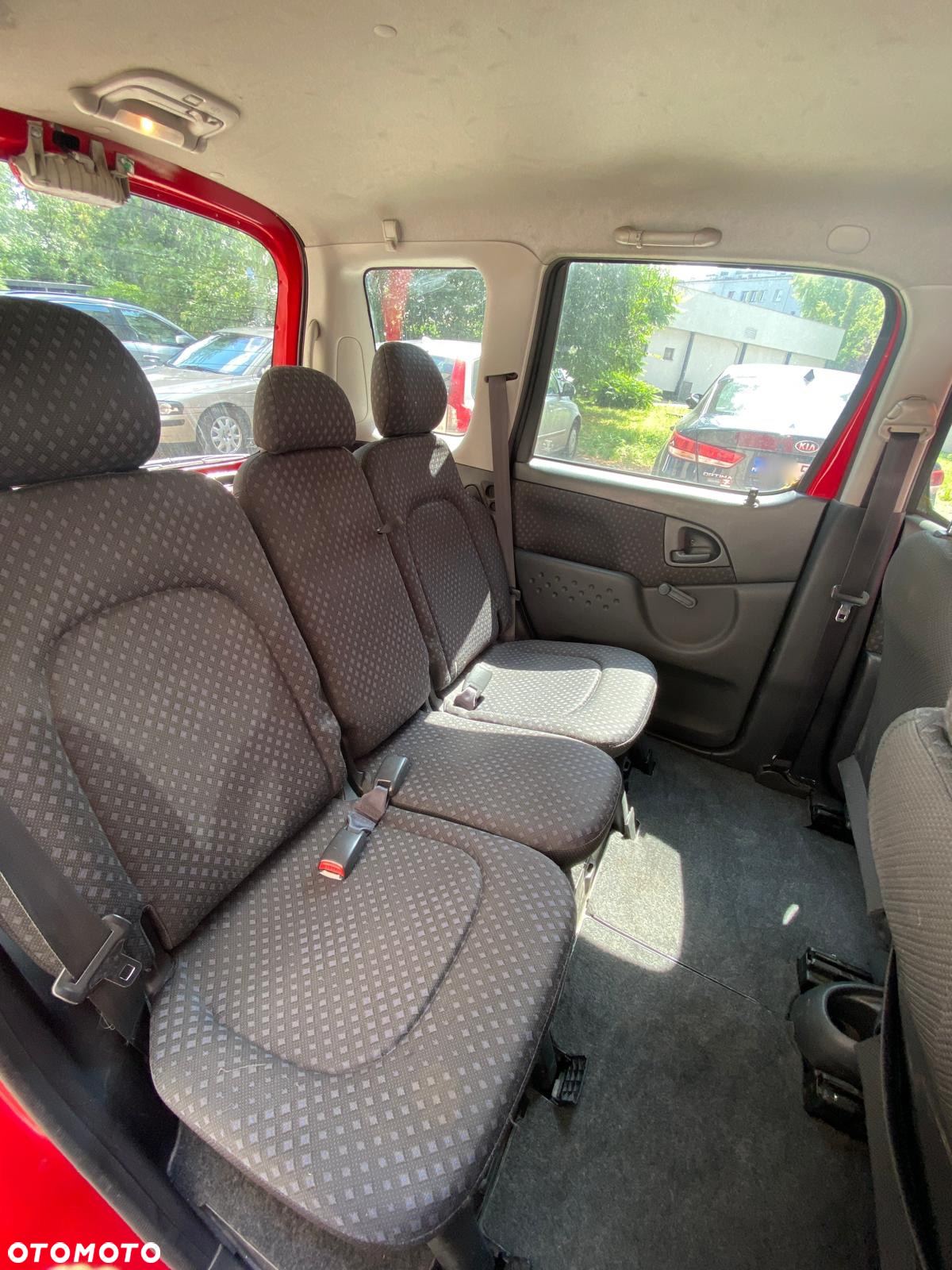Toyota Yaris Verso 1.3 - 16