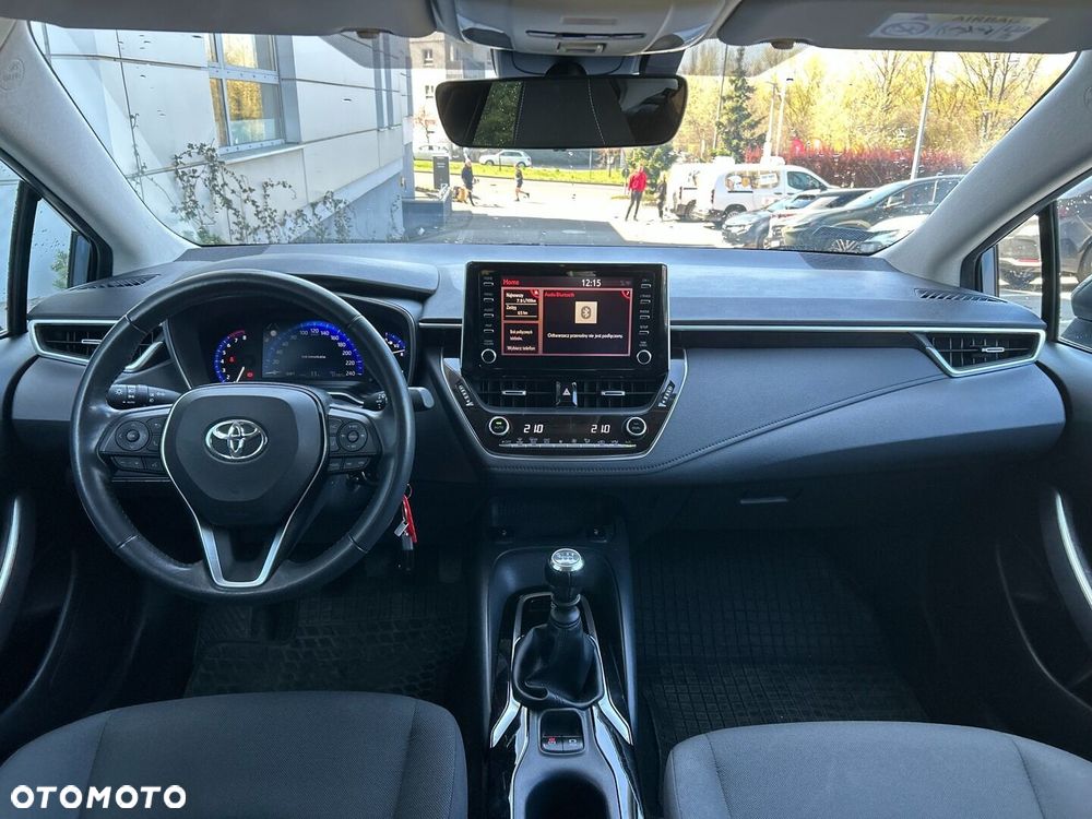 Toyota Corolla 1.6 Comfort - 11
