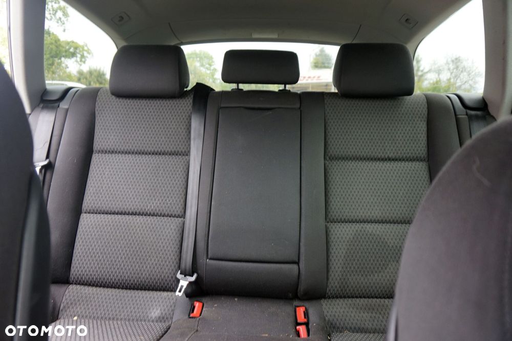AUDI A6 C6 KOMBI 2005 LZ9Y 2.4 V6 BDW 175KM HSX CZARNY na części - 11
