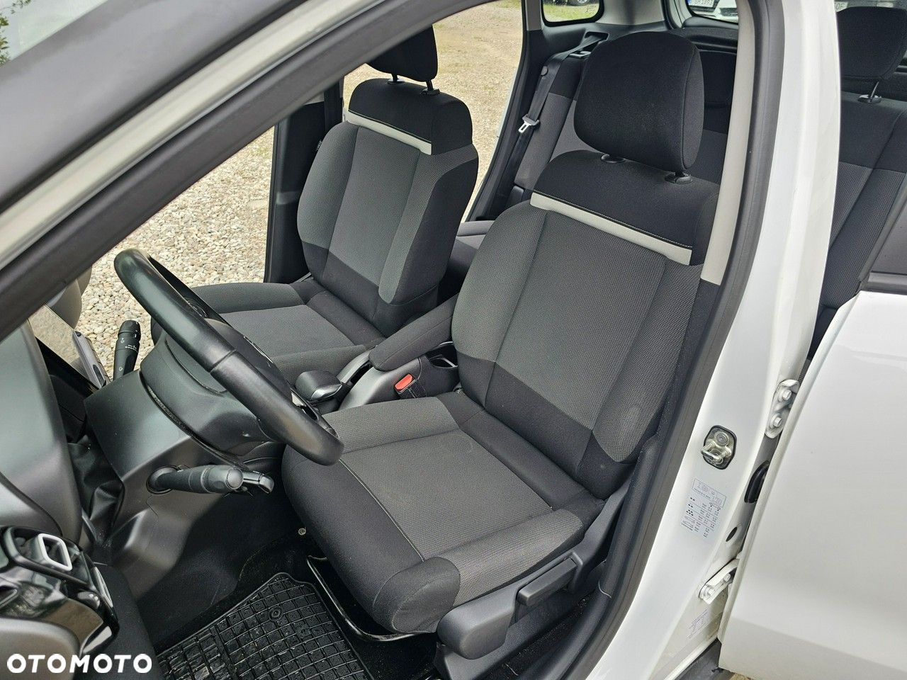 Citroën C3 Aircross - 13