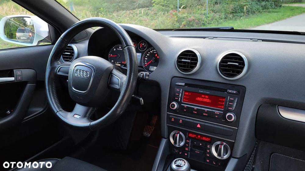Audi A3 Sportback 2.0 TDI quattro S line Sportpaket plus - 27