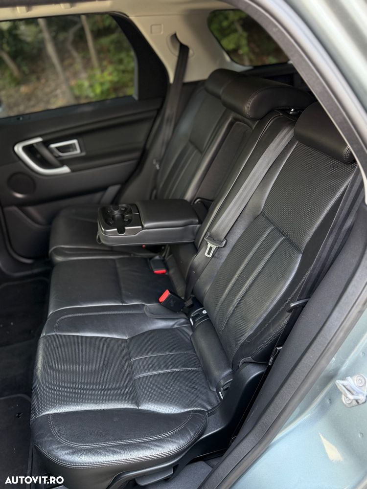 Land Rover Discovery Sport - 14