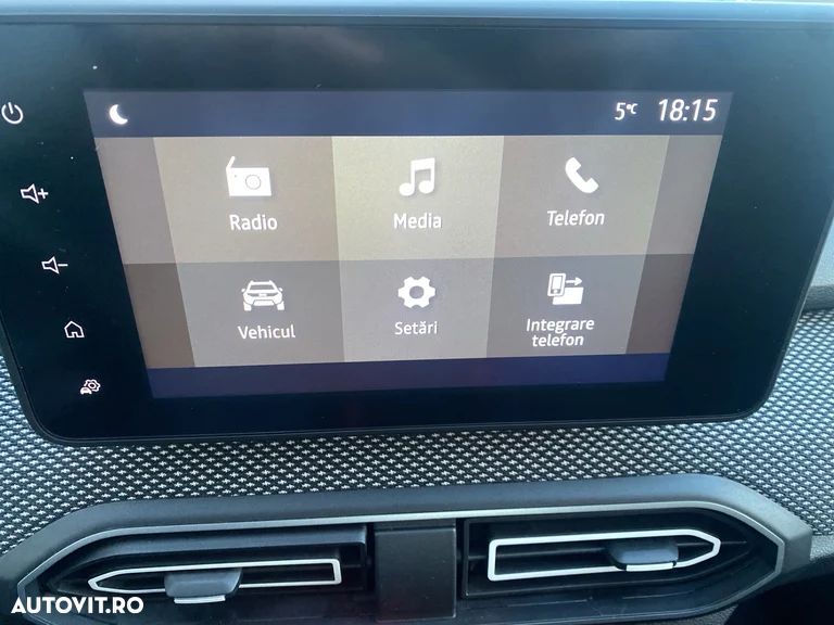 Dacia Sandero TCe 90 MT5 Expression - 18