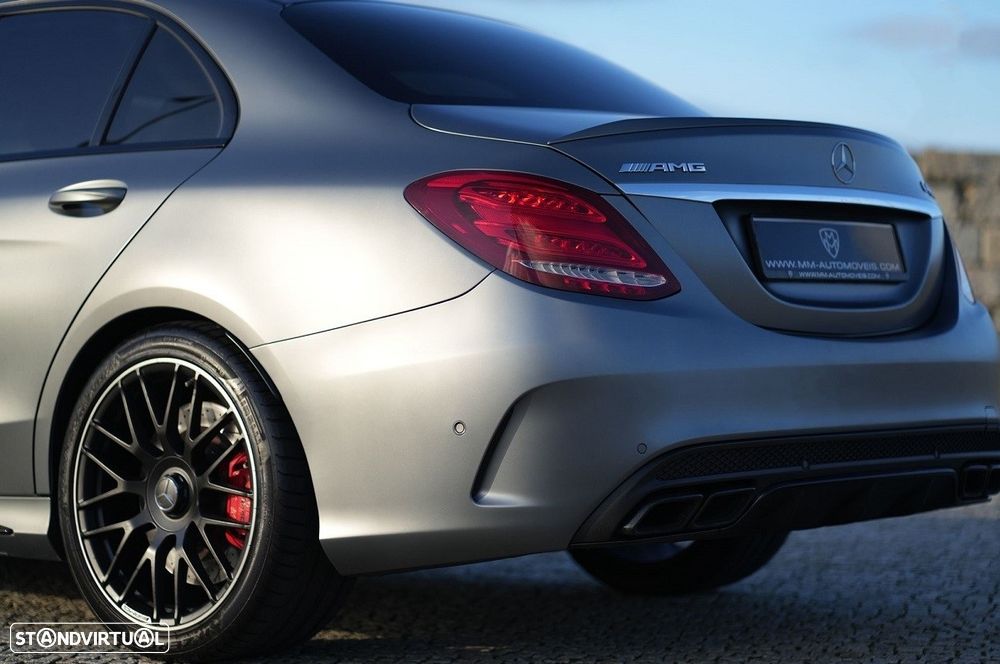 Mercedes-Benz C 63 AMG S - 10