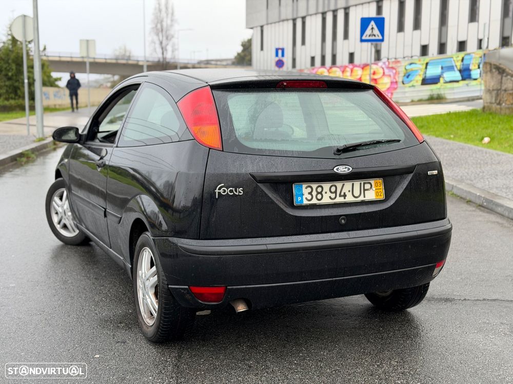 Ford Focus 1.8 TDCI 115cv Sport - 6