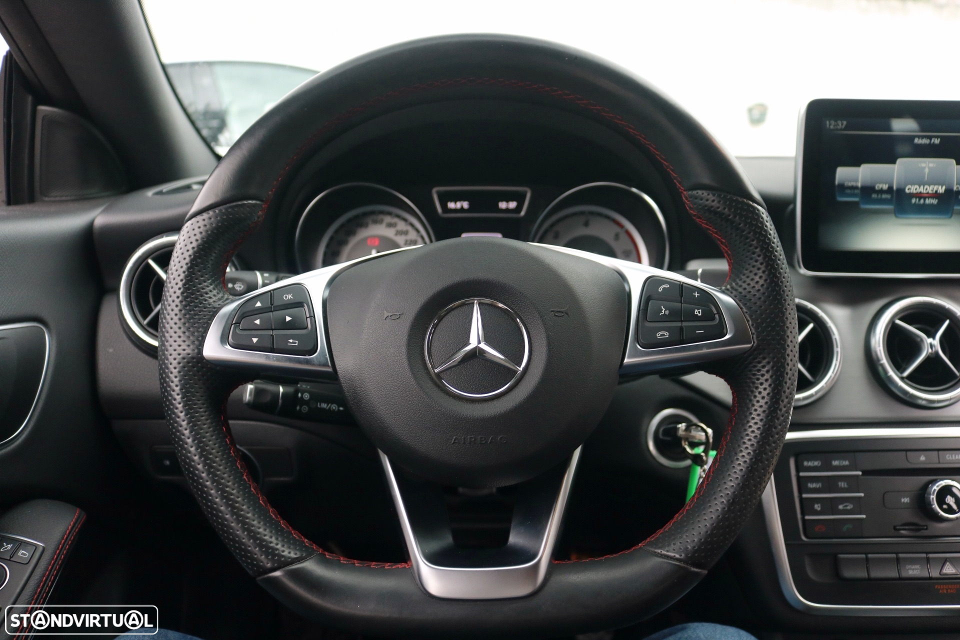 Mercedes-Benz CLA 220 d Shooting Brake AMG Line Aut. - 16