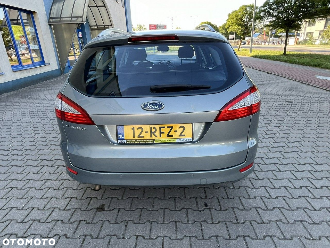 Ford Mondeo - 10
