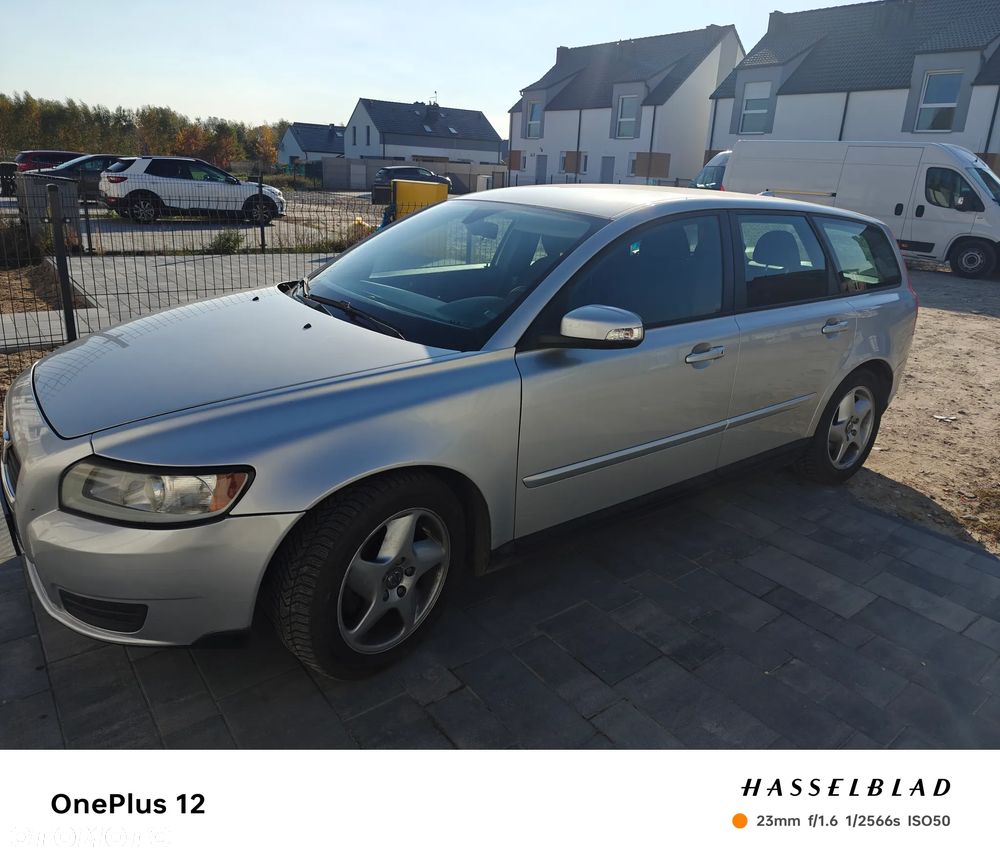 Volvo V50 1.6D DPF DRIVe - 1