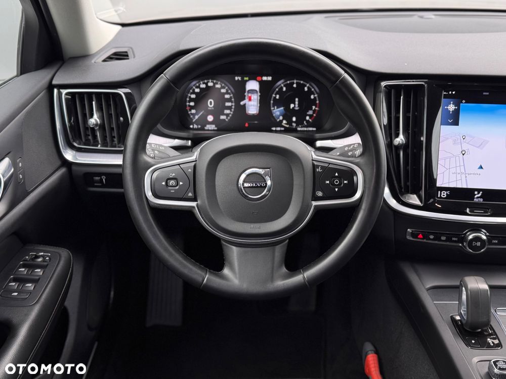 Volvo V60 B3 B Geartronic Momentum - 31