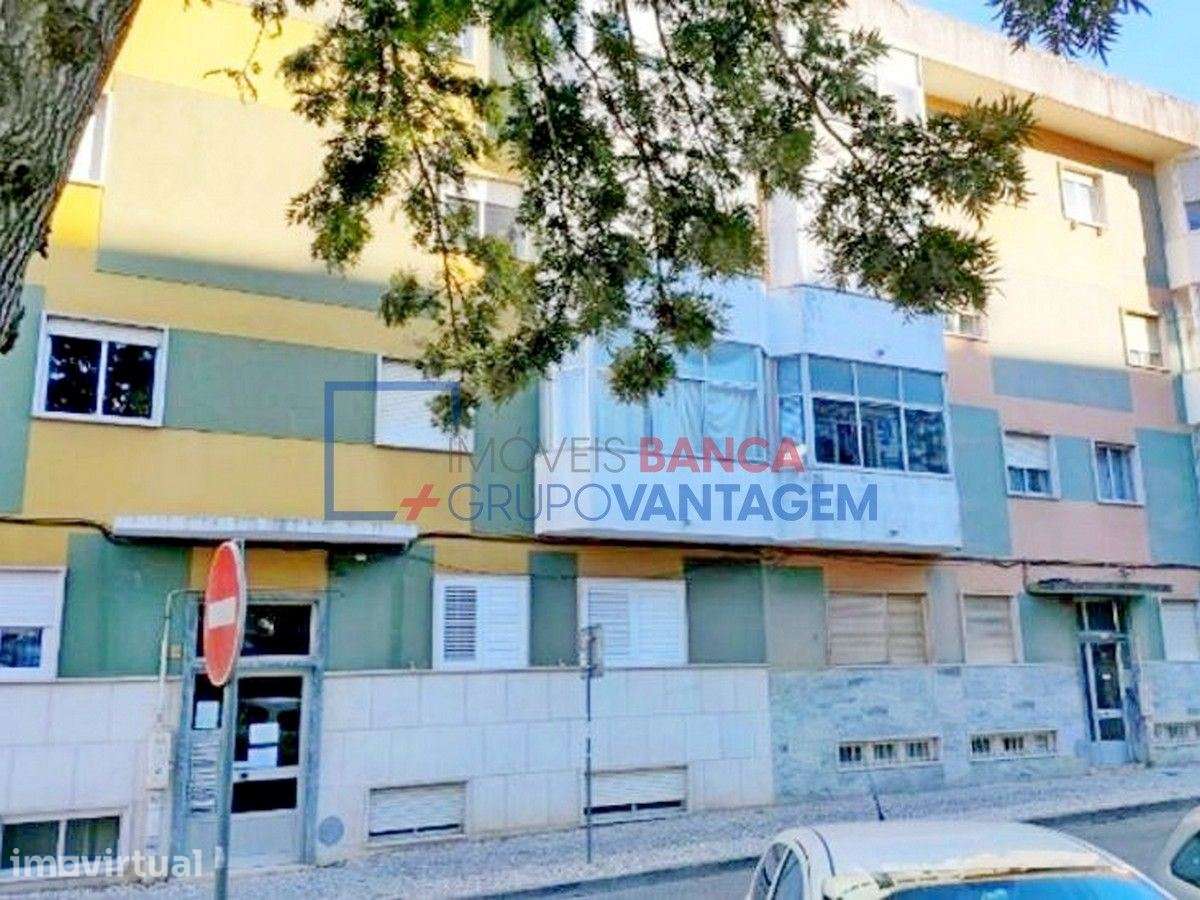 Apartamento T2, Rio de Mouro, Sintra - Grande imagem: 4/27