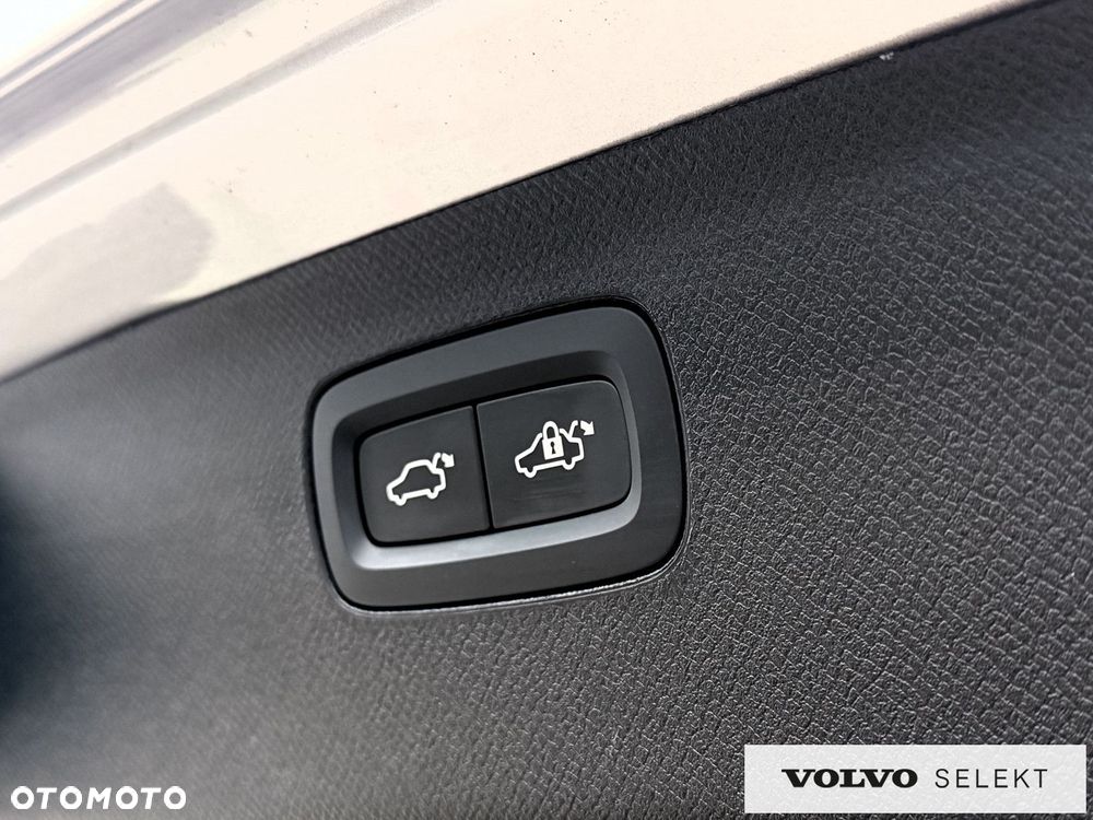 Volvo XC 90 - 14