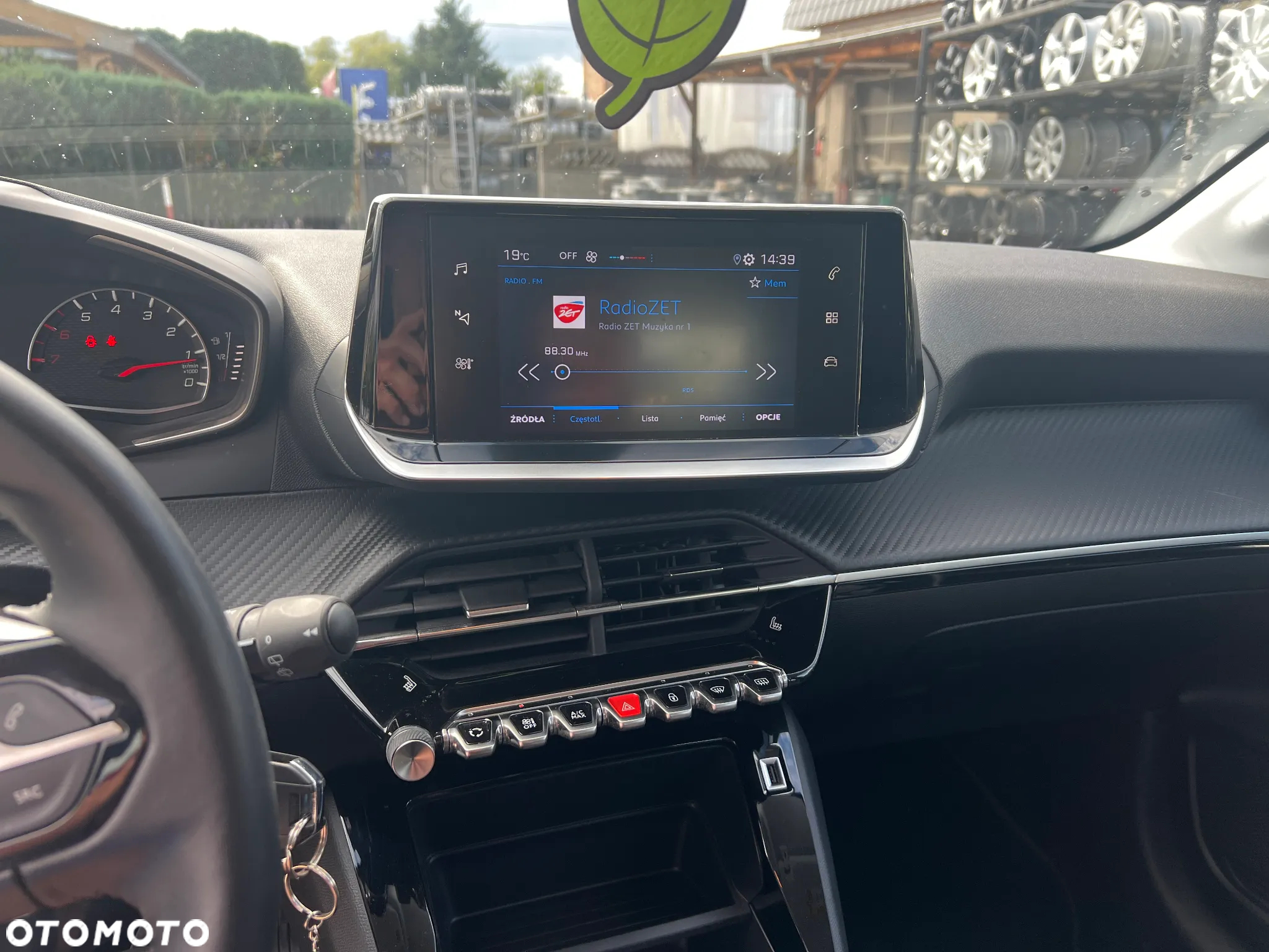 Peugeot 208 PureTech 75 Active - 13