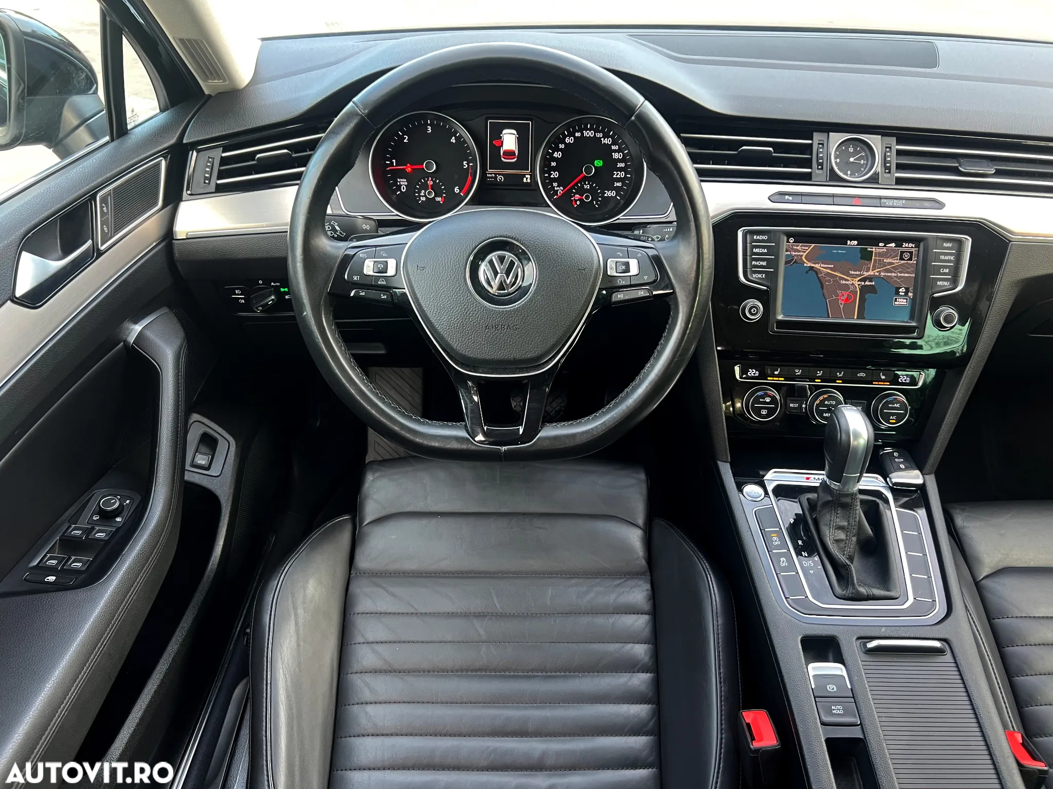 Volkswagen Passat Variant 2.0 TDI DSG 4Motion Highline - 6