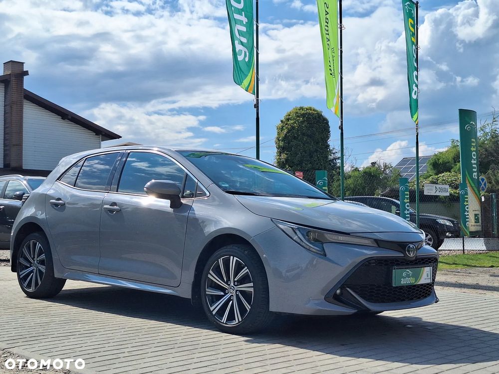 Toyota Corolla - 23