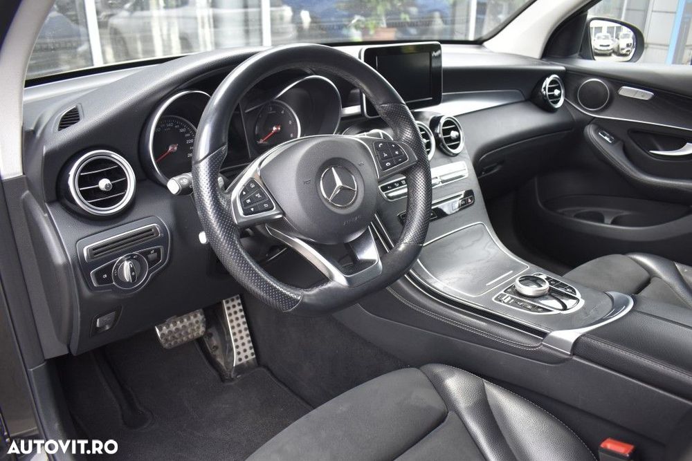 Mercedes-Benz GLC 250 d 4MATIC - 38