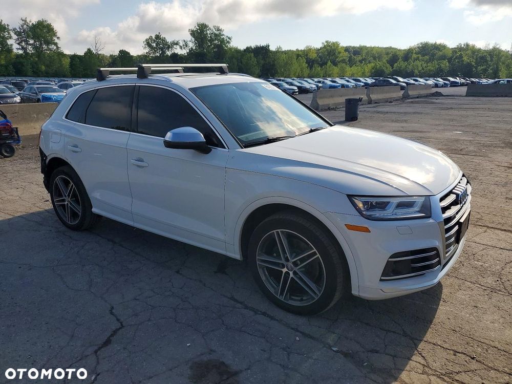 Audi SQ5 - 5