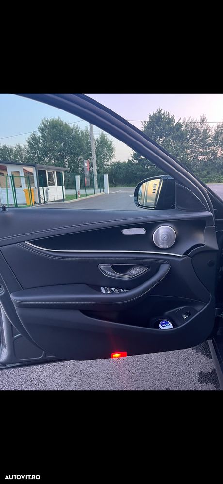 Mercedes-Benz E - 5