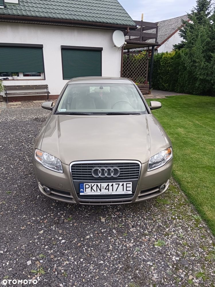 Audi A4 Limousine - 2