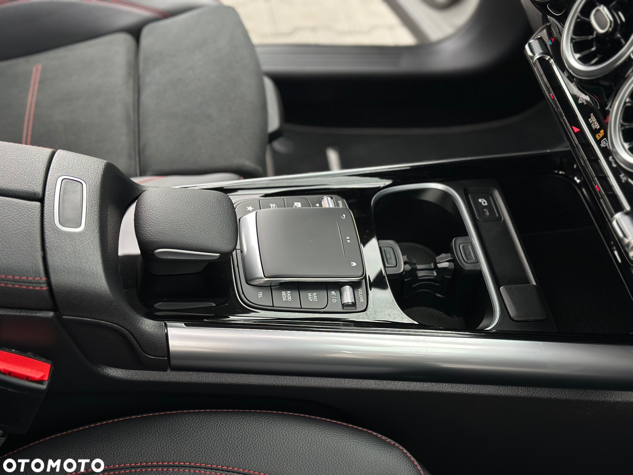 Mercedes-Benz GLA 220 d 8G-DCT AMG Line - 19