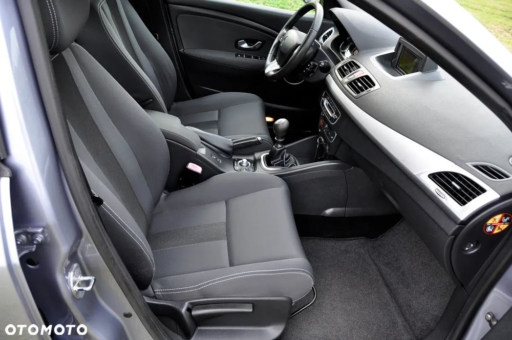 Renault Megane TCe 180 GT - 11