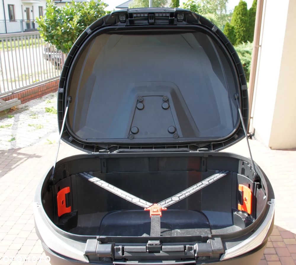 Suzuki DL - 20