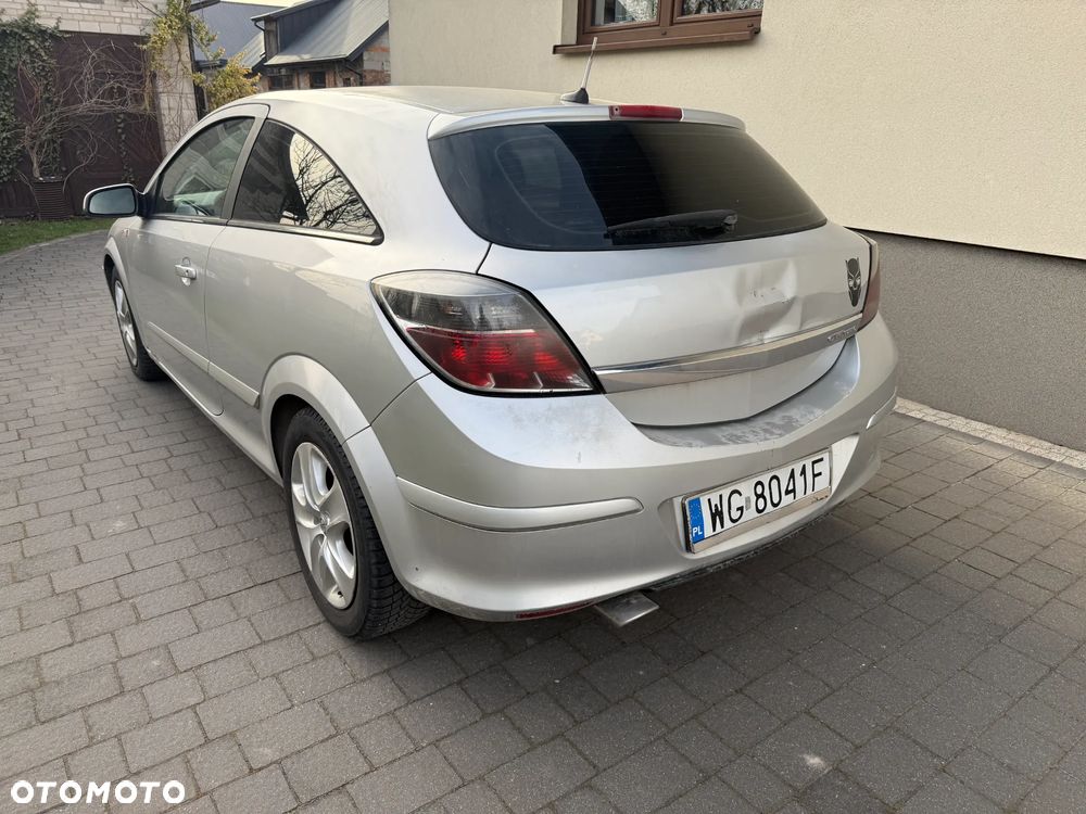 Opel Astra 2.0 Turbo Sport - 4